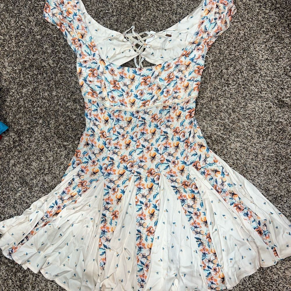 Free People Ponderosa Pink Floral Cutout Back Lace Up Pleated Mini Dress Size M